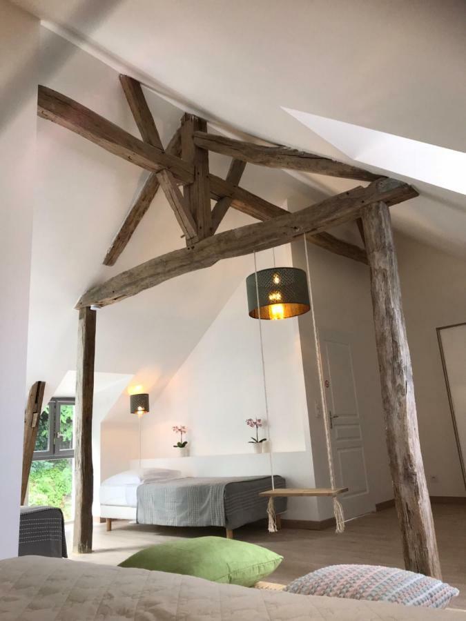 Le Logis De Chaumont Hotel Exterior photo