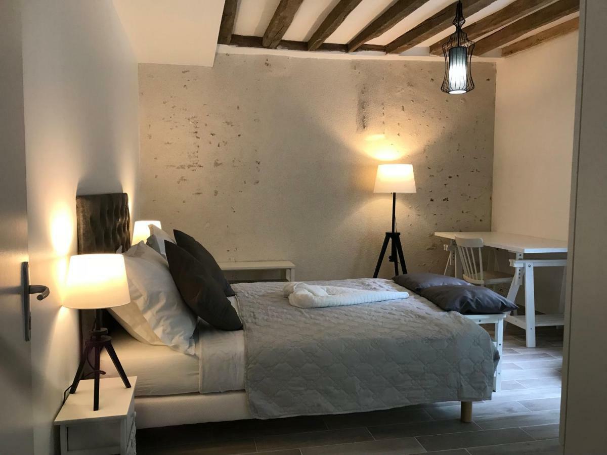Le Logis De Chaumont Hotel Exterior photo